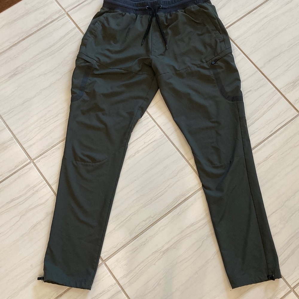 Men’s Under Armour Pants Dark Green Size Large